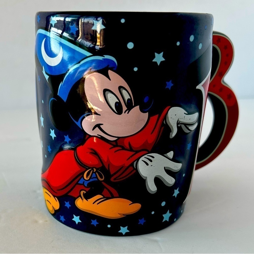 Commemorative 2013 Disney Resort Embossed Fantasia Mickey 16oz Coffee Mug
